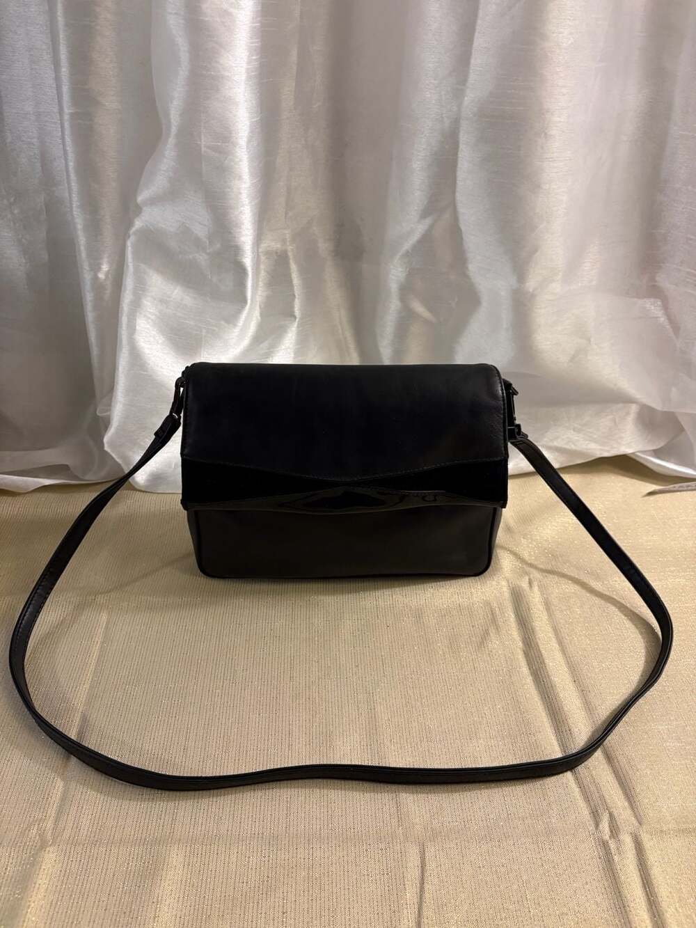 Naturalizer Black Genuine Leather Flap Crossbody Shoulder Bag